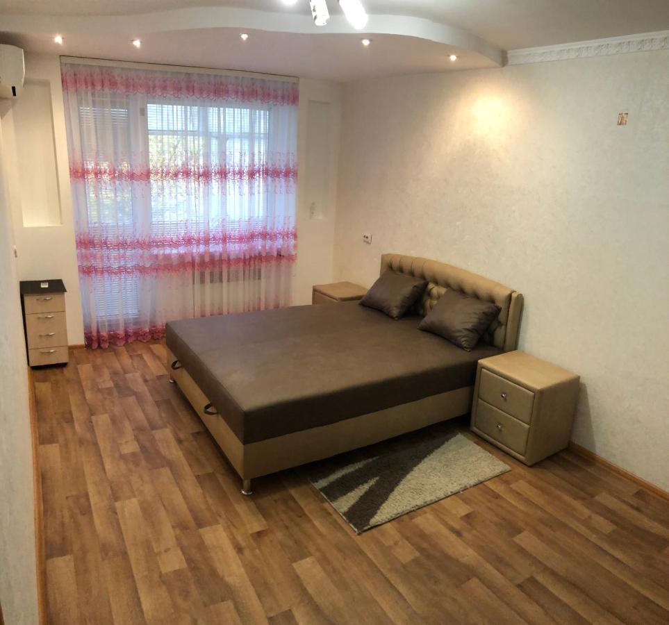 Shevchenka 154 Apartment